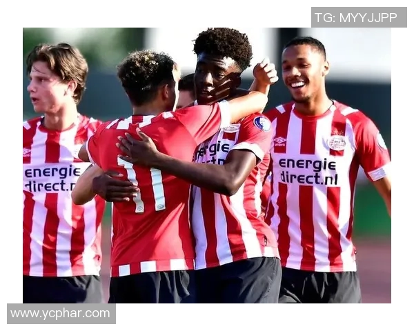 埃因霍温青队迎战登博思队全力争胜的精彩对决